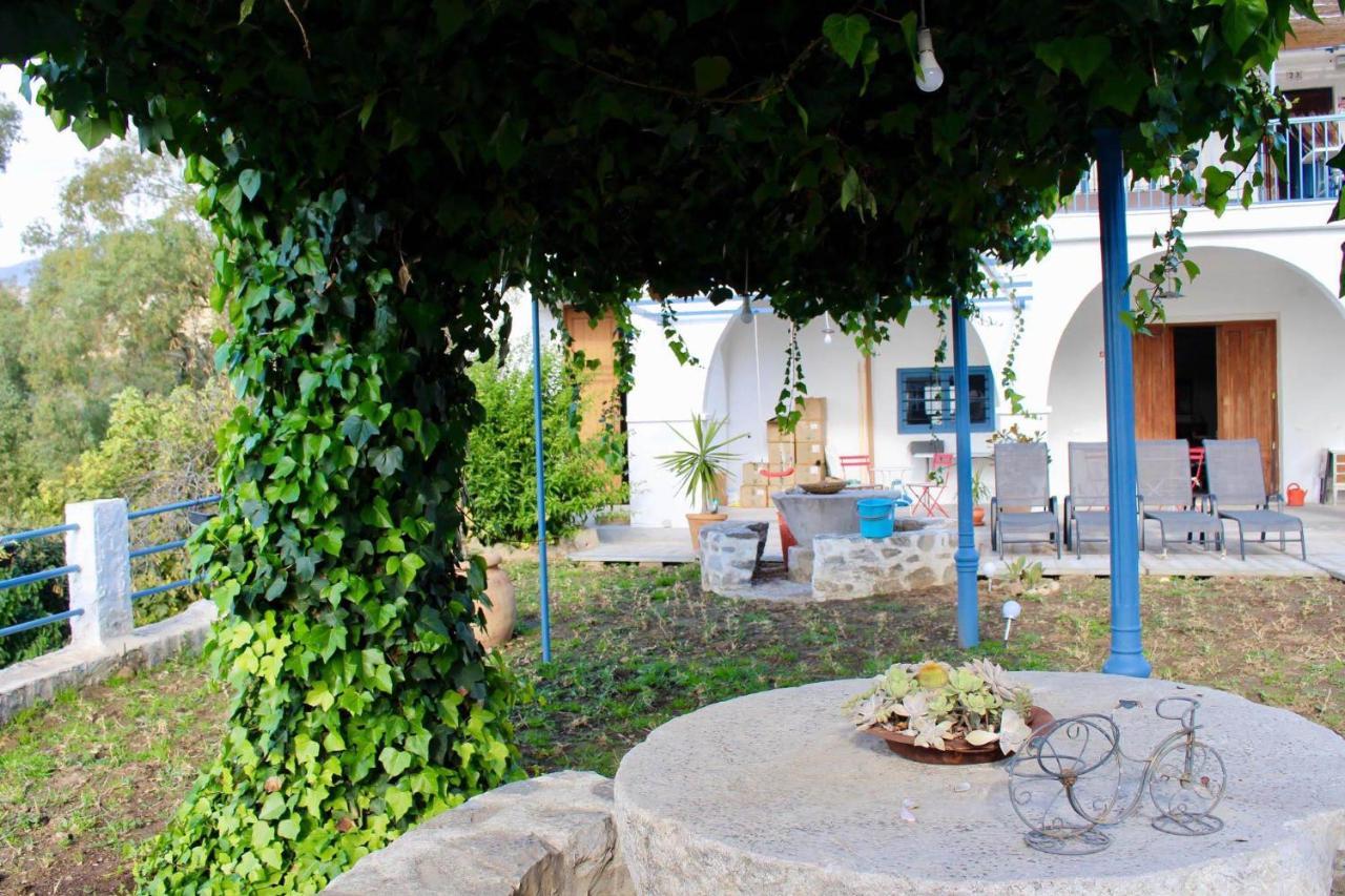 Cortijo El Puente Guest House บีญวยลา ภายนอก รูปภาพ