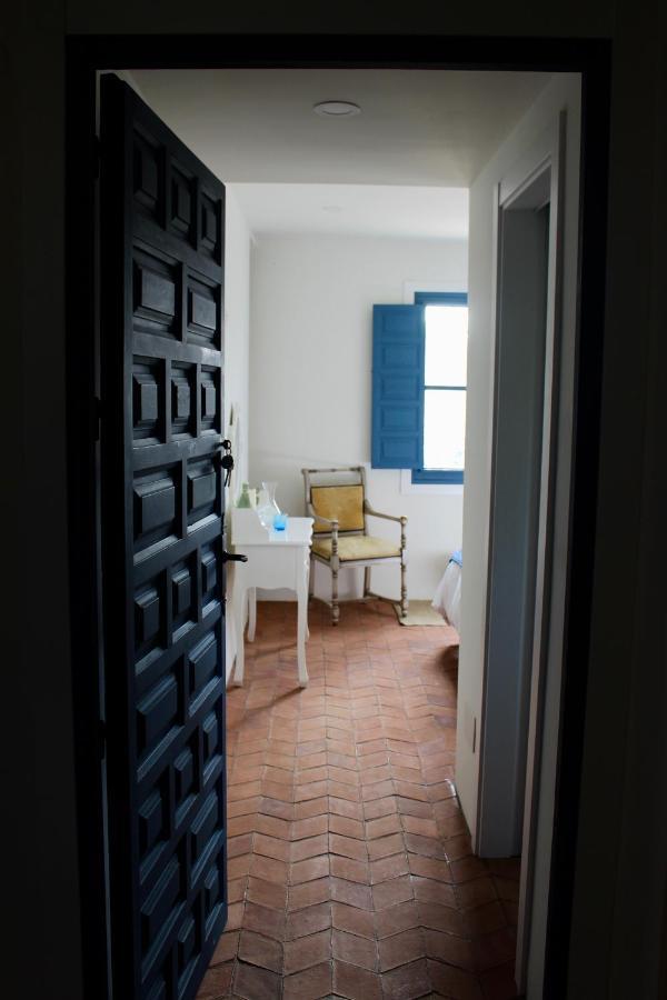 Cortijo El Puente Guest House บีญวยลา ภายนอก รูปภาพ