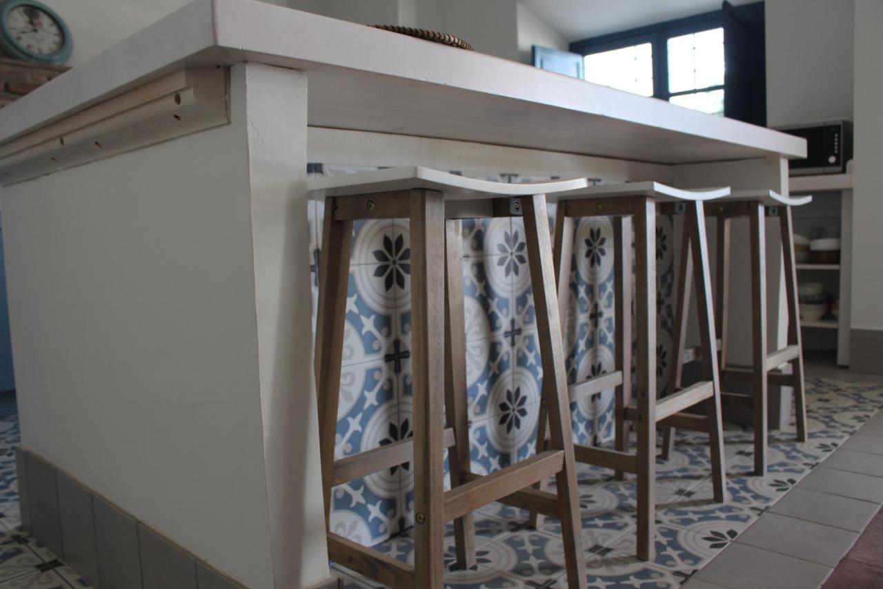 Cortijo El Puente Guest House บีญวยลา ภายนอก รูปภาพ